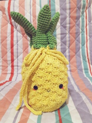 little pineapple purse