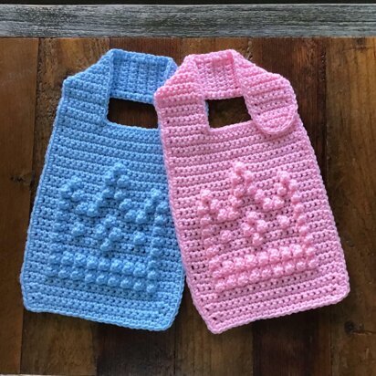 Baby Bib with Bobble Stitch Crown