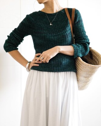 Winter Seashell Sweater Light