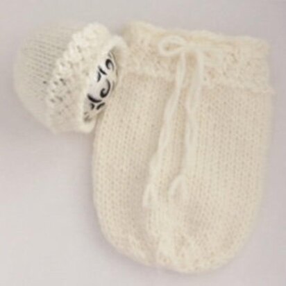 Snuggems bonnet and sac set