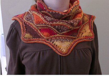 Sásta Cowl