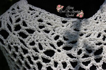 Extended Lace Over Brook Tunic