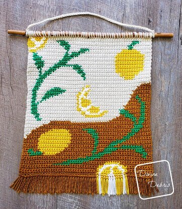 Lovely Lemons Wall Hanging