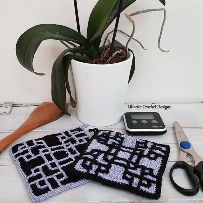 Sasan | potholder, hot pad or afghan block