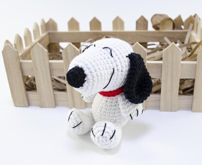 Amigurumi Snoopy Dog