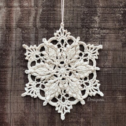 Inscribed Snowflake