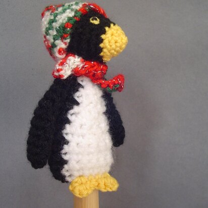 Christmas Penguin Finger Puppet