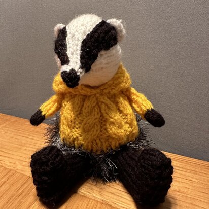 Badger Wearing Aran Jumper/Hoodie Chocolate Orange/Gift Bauble Cover Knitting Pattern