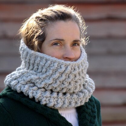 Chrysalis Cowl