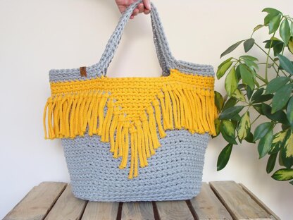 Fringe Basket Bag