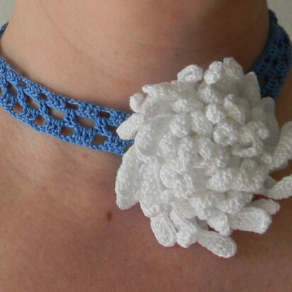 Chrysanthemum, crochet flower necklace