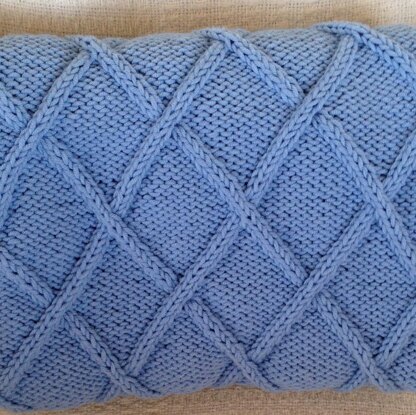 Baby Cable Diamond Blanket - 28"x36"