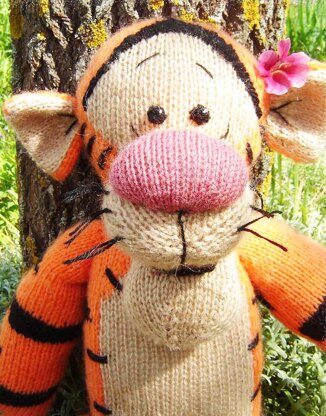 Knitted Tigger Winnie's friend