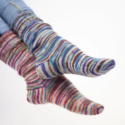 Basic Toe Up Sock  in Universal Yarn Sugar Saki PDF