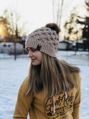Arctic Weave Slouch
