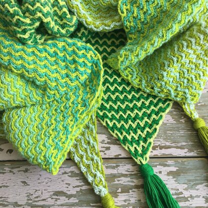 The ZIG in the ZAG shawl