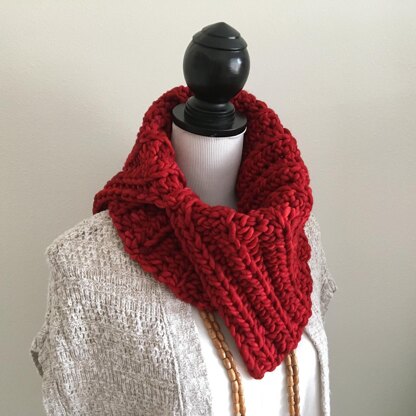 Obsession Cowl