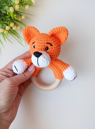 Fox baby rattle amigurumi pattern