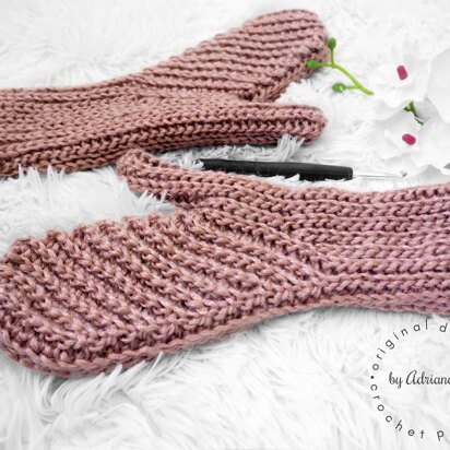 HANNAH knit-look mittens
