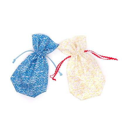 LoveCrafts Spring Garden Bottle Gift Bag - Downloadable PDF