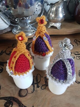 Jubilee Crown Egg Cosy