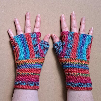 Rail Fence Fingerless Gloves