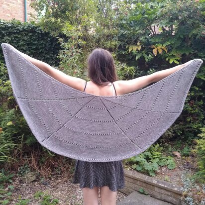 Cobweb shawl