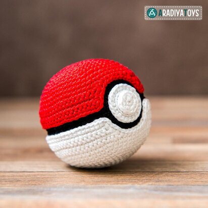 Pokeball by AradiyaToys