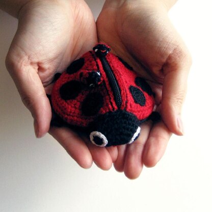 Lola The Ladybird - Amigurumi Coin Purse