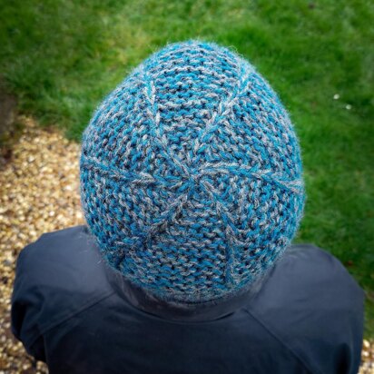 Garter Squish Beanie - knitting pattern