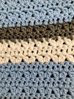 Classy Crochet Textured Blanket in Blue