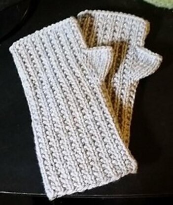 Simple Joy - Fingerless Mitts