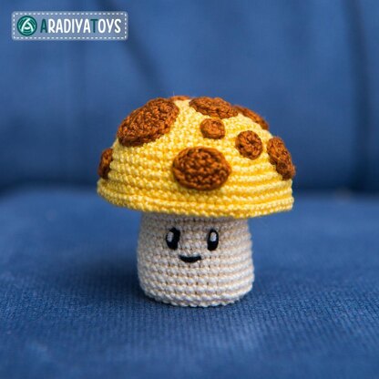 Sun-shroom from "Plants vs. Zombies" by AradiyaToys