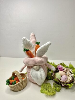 Easter gnome