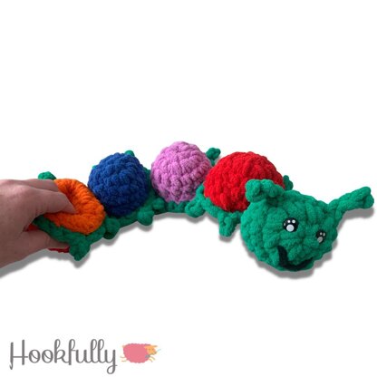 Reversible Caterpillar -- Flippy Friends