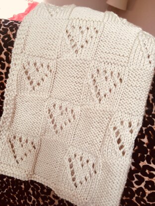 Heart Patch Blanket, Knitting Pattern