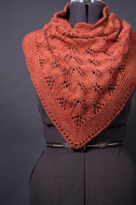 Faded Rose Cowl