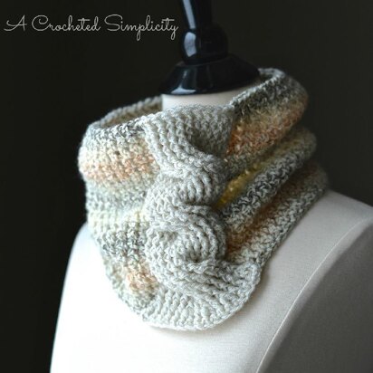 Big Bold Cabled Cowl