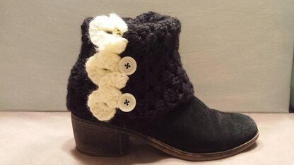 Crocodile Stitch Button Boot Cuffs