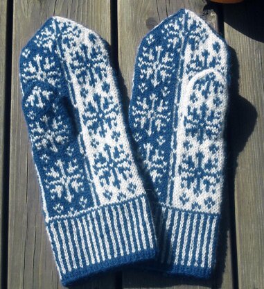 Snow Queen Mittens