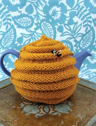 Beehive Tea Cozy in Patons Classic Wool Roving
