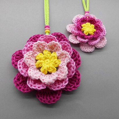 3D flower hanging decoration for doors, walls & windows - easy from scraps of yarn