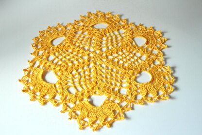 Centerpiece-Doily "Sommerjoy"