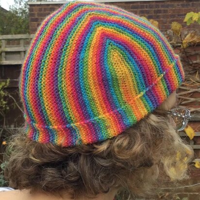 Sideways knitted cap