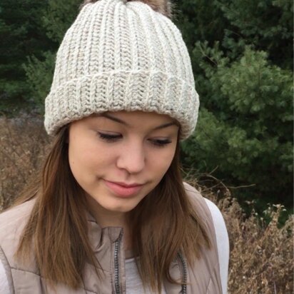 Ribbed Hat with Fur Pom Pom