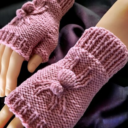 Spider Fingerless Gloves