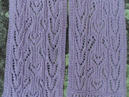 Marie's Amethyst Lace Scarf