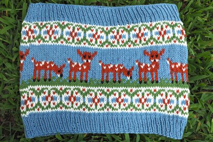Deer in the Meadow Cowl