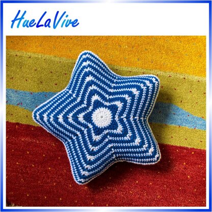 Large star cushion by HueLaVive