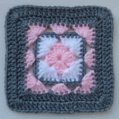 Crochet Granny Square Floral Afghan Block Motif LD-0103